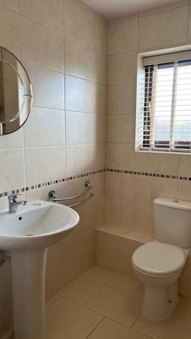 Cosy 2 Bed, Home From Home Haddenham  Bagian luar foto